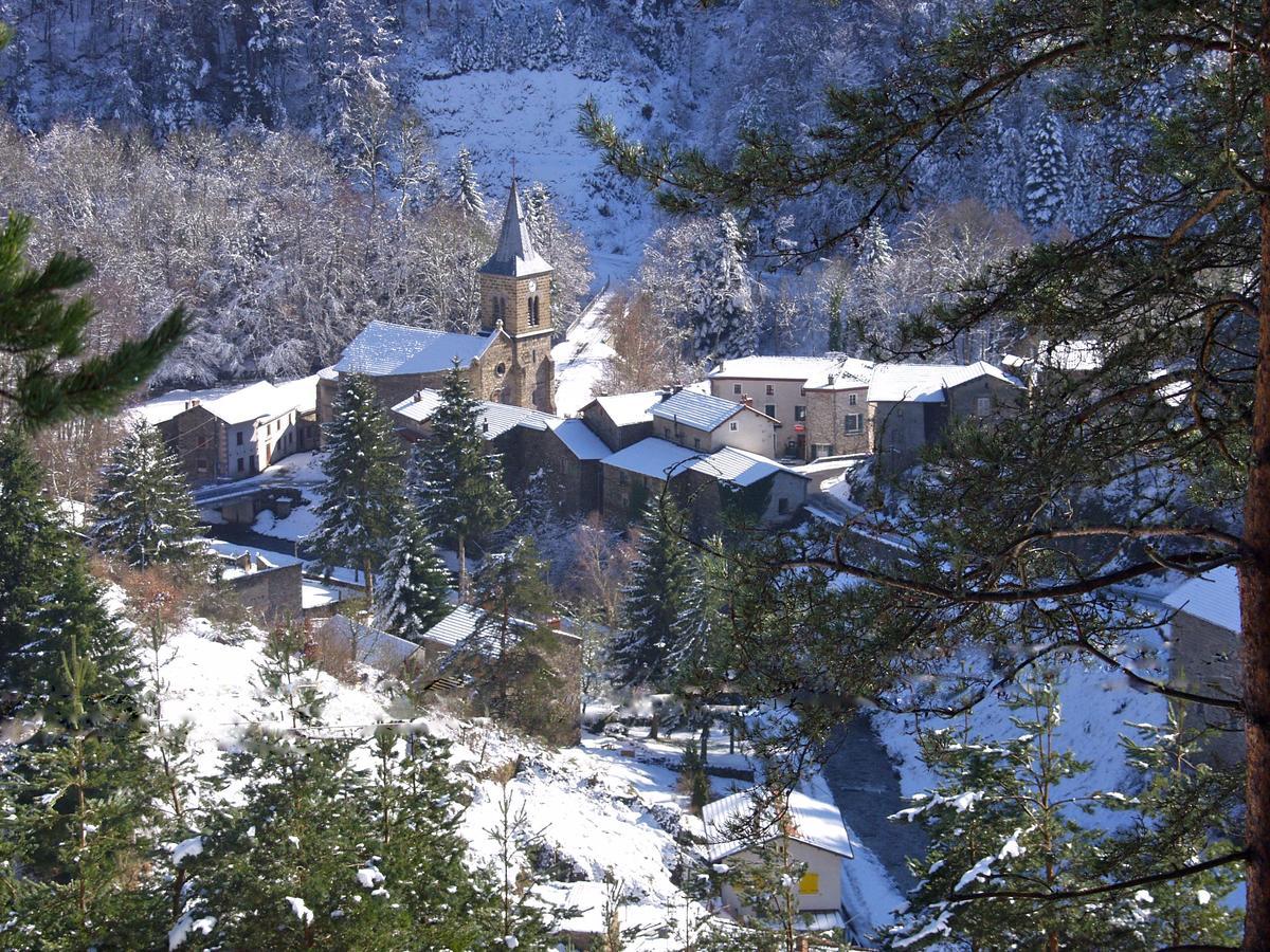 Auberge Du Doulon Lamothe-Montravel Εξωτερικό φωτογραφία